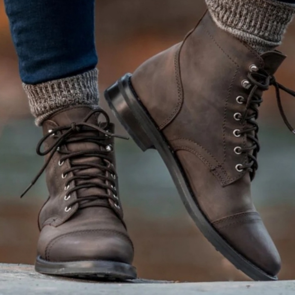 Women's Thursday Boot Co Captain in Tobacco brand new